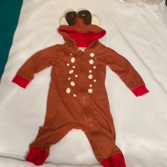 Cat & Jack 6/9 Month Christmas Hooded Deer Reindeer Baby Outfit Brown hood - Picture 1 of 6
